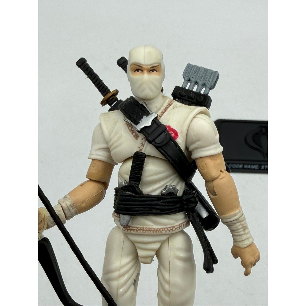 GI Joe 25th Anniversary Storm Shadow Ninja Action Figure Accessories 3.75" - Picture 7 of 9